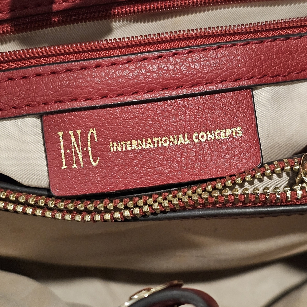Red Shoulder Purse "Beautiful" - Picture 7 of 7